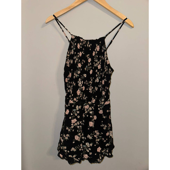 AMERICAN Eagle Outfitters Floral Print Romper - Size XS - Picture 1 of 5
